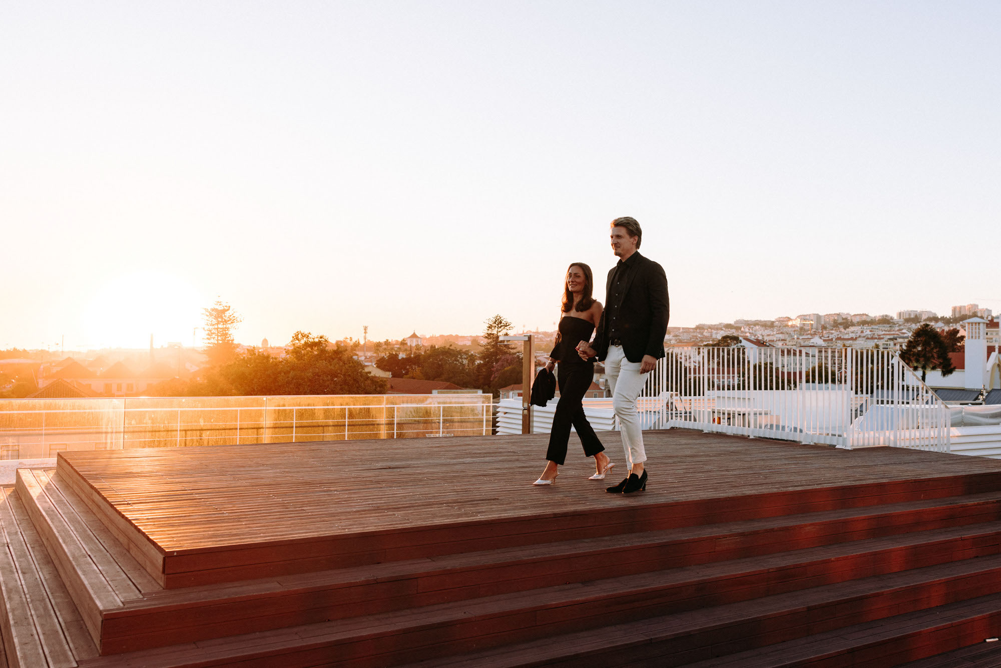 Plan a romantic and perfectly executed Lisbon proposal with expert guidance, refined design, and a seamless experience from start to finish.